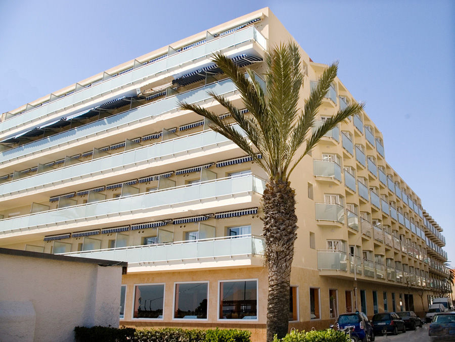 4R Miramar Calafell Hotel Kültér fotó