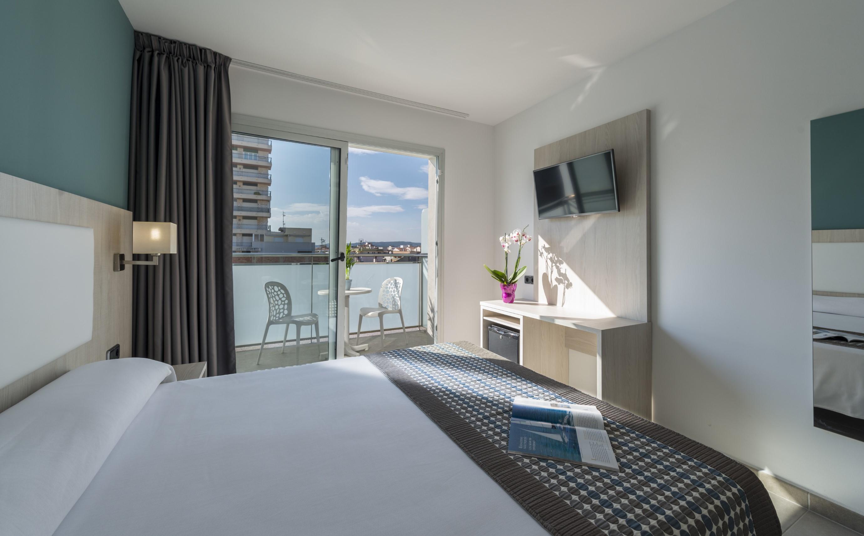 4R Miramar Calafell Hotel Kültér fotó