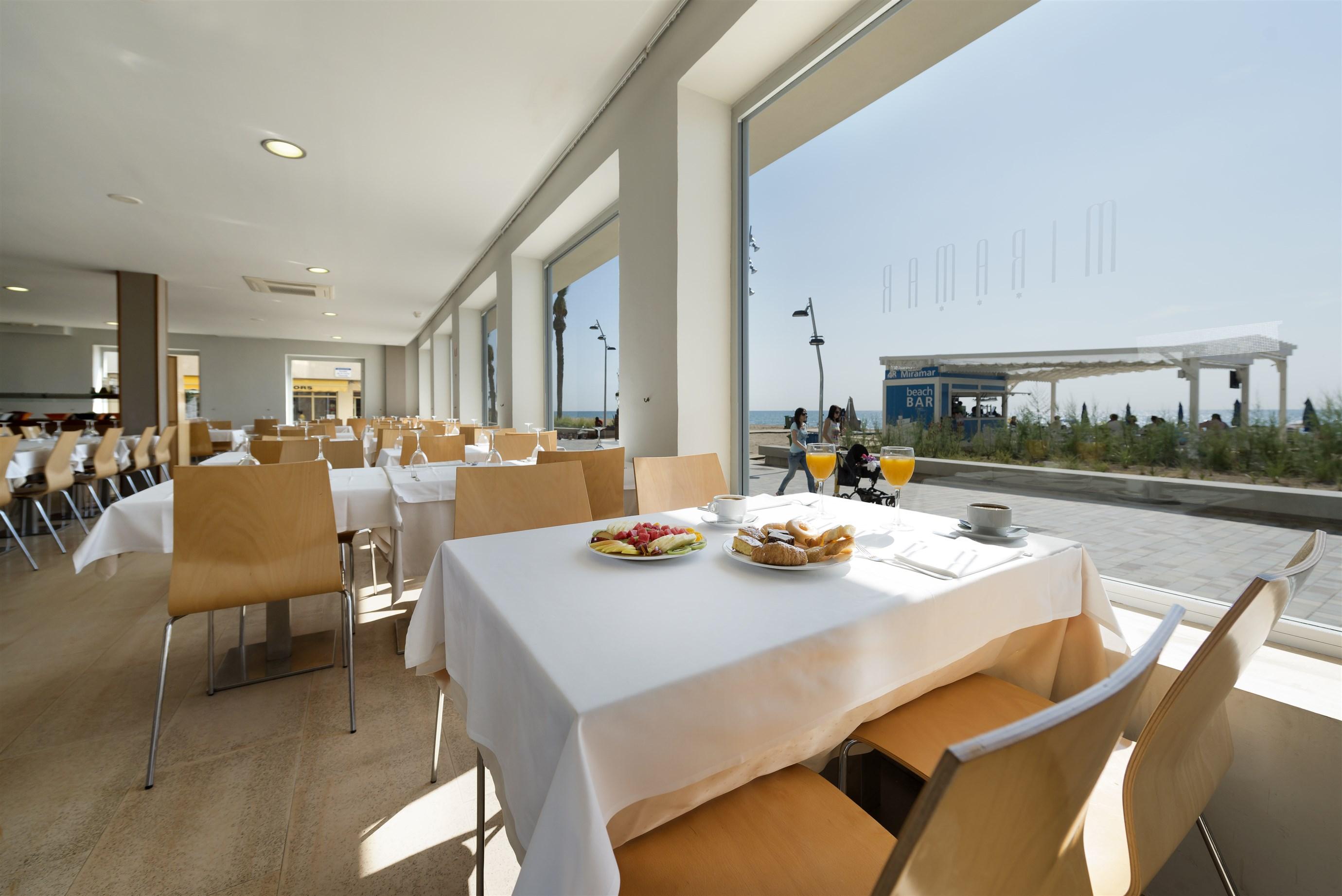 4R Miramar Calafell Hotel Kültér fotó