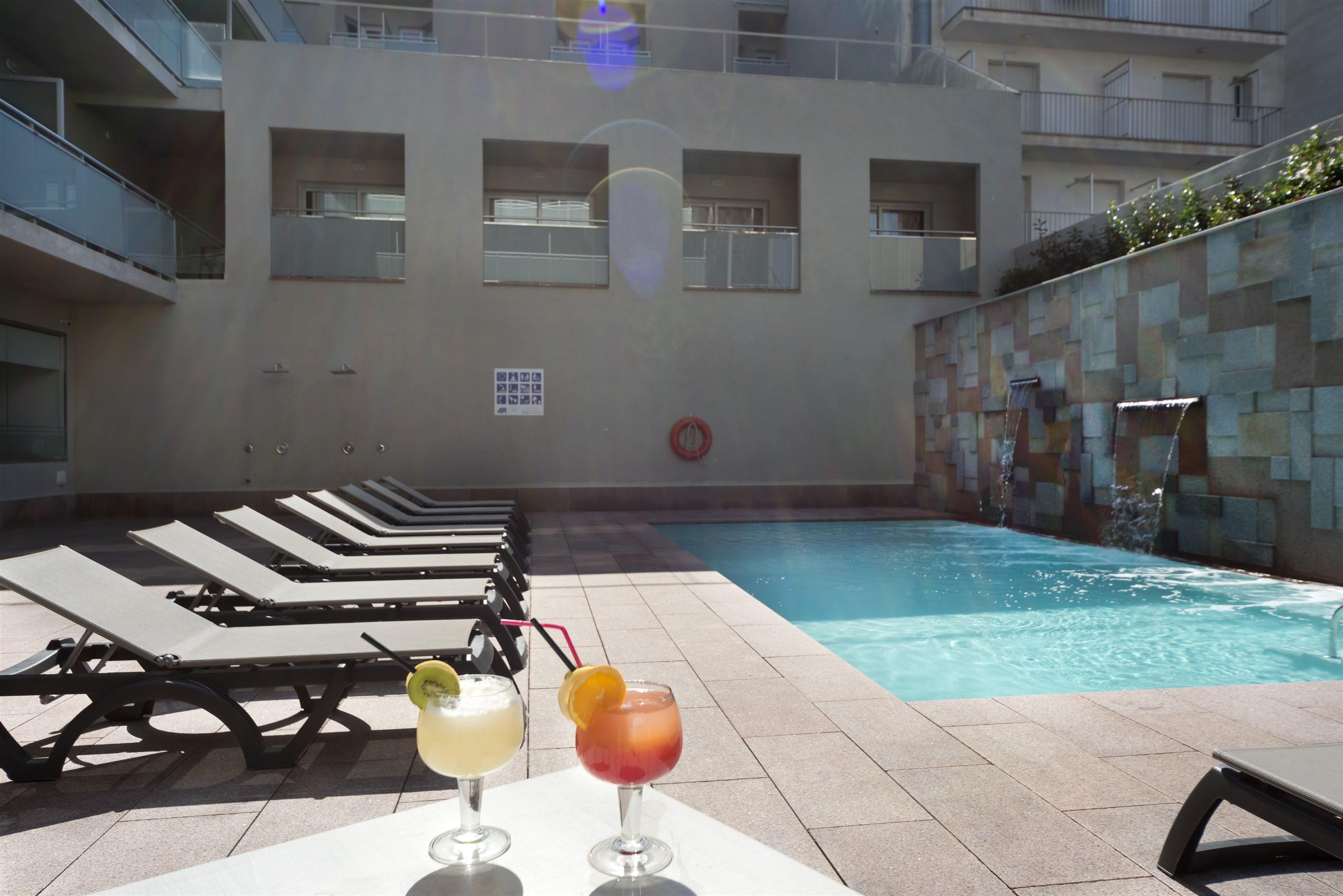 4R Miramar Calafell Hotel Kültér fotó