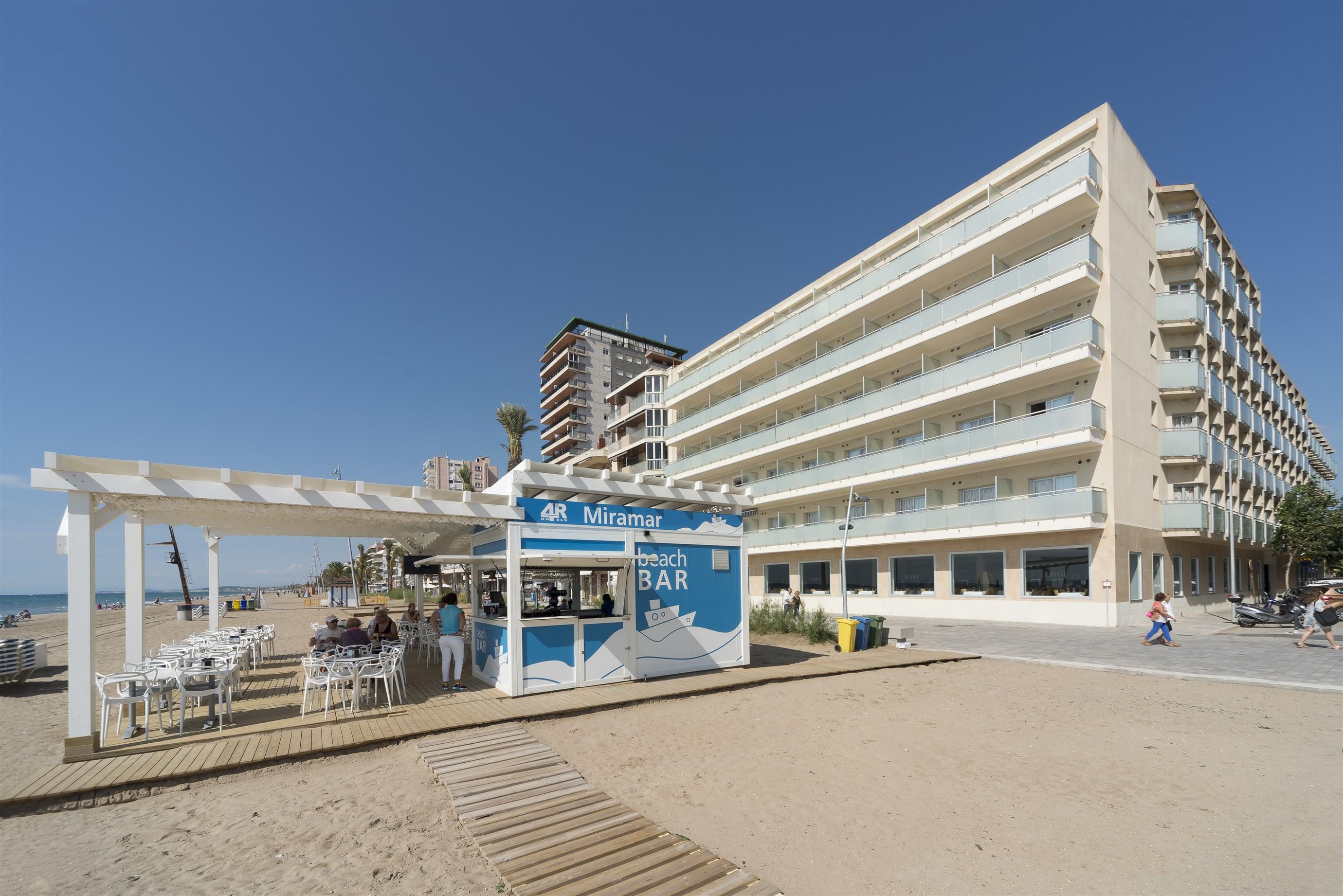 4R Miramar Calafell Hotel Kültér fotó