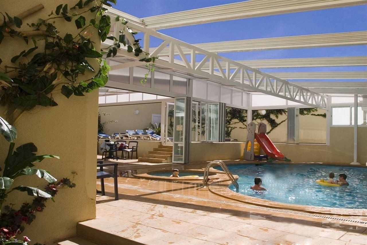 4R Miramar Calafell Hotel Kültér fotó